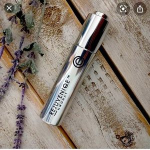 NEVER OPENED Monat Rejuvenique Oil